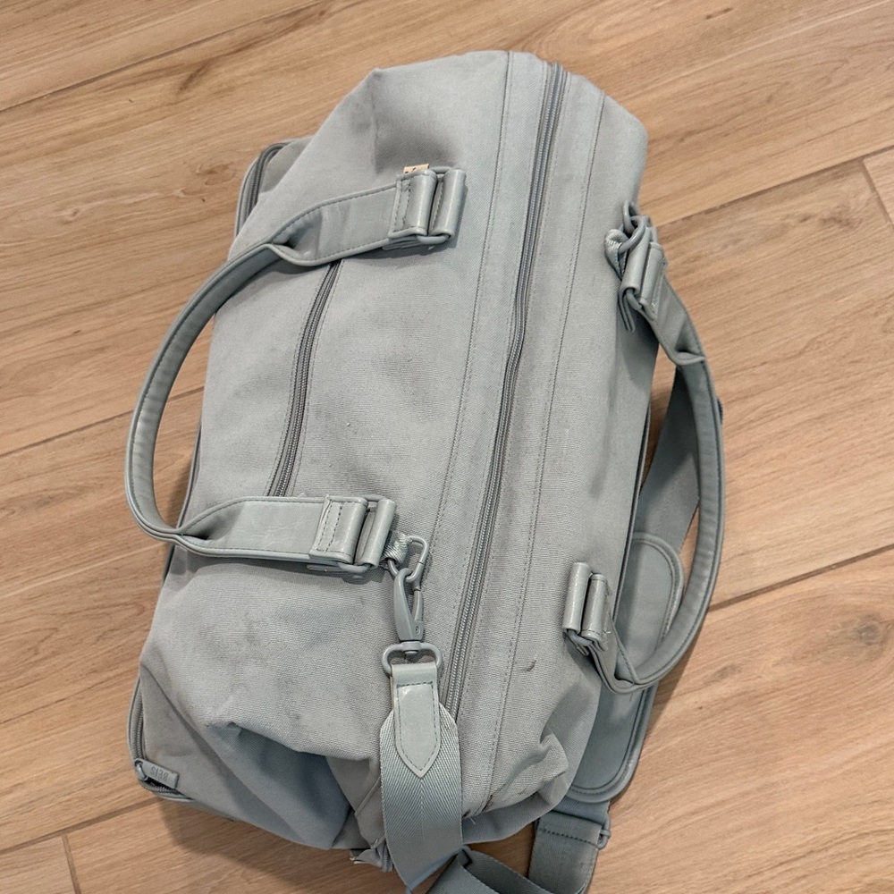 BEIS Mint Travel Duffel with Bottom Compartment - Picture 3 of 13